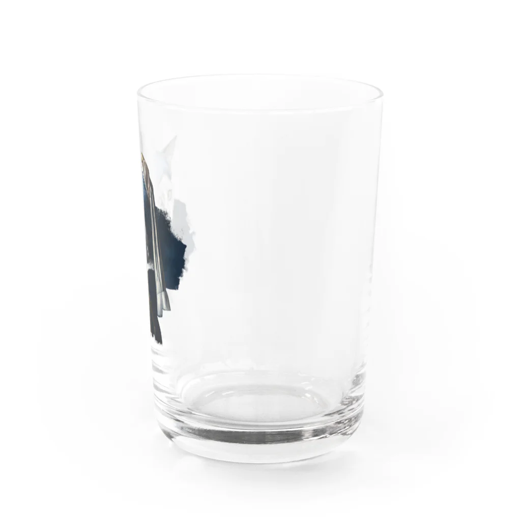 Hamidusのパールイヤリングをした猫- Vermeerの笑える絵画 Water Glass :right