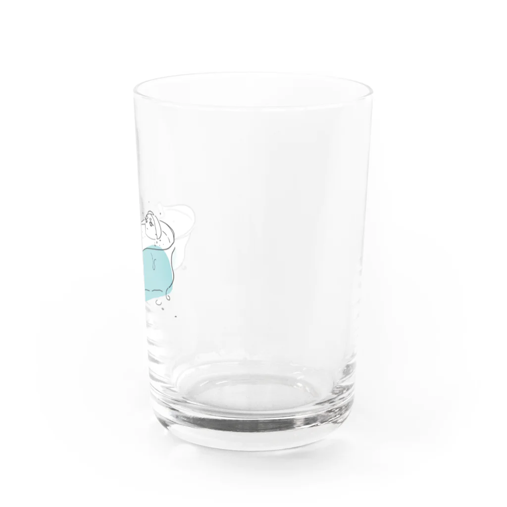 デルー村上の発泡入浴剤が背中に当たるのを楽しむ梵天さま Water Glass :right