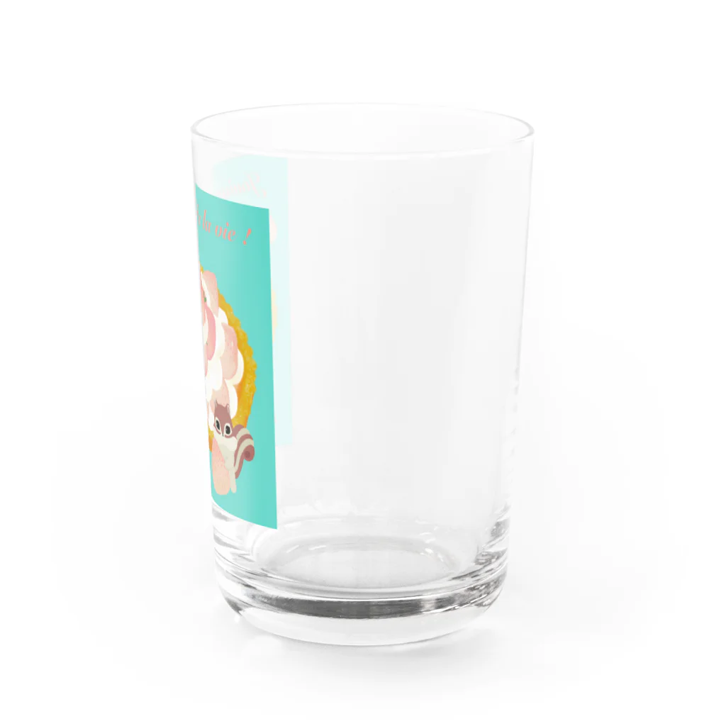 ペルシャ猫のモフの白いちごタルト Water Glass :right