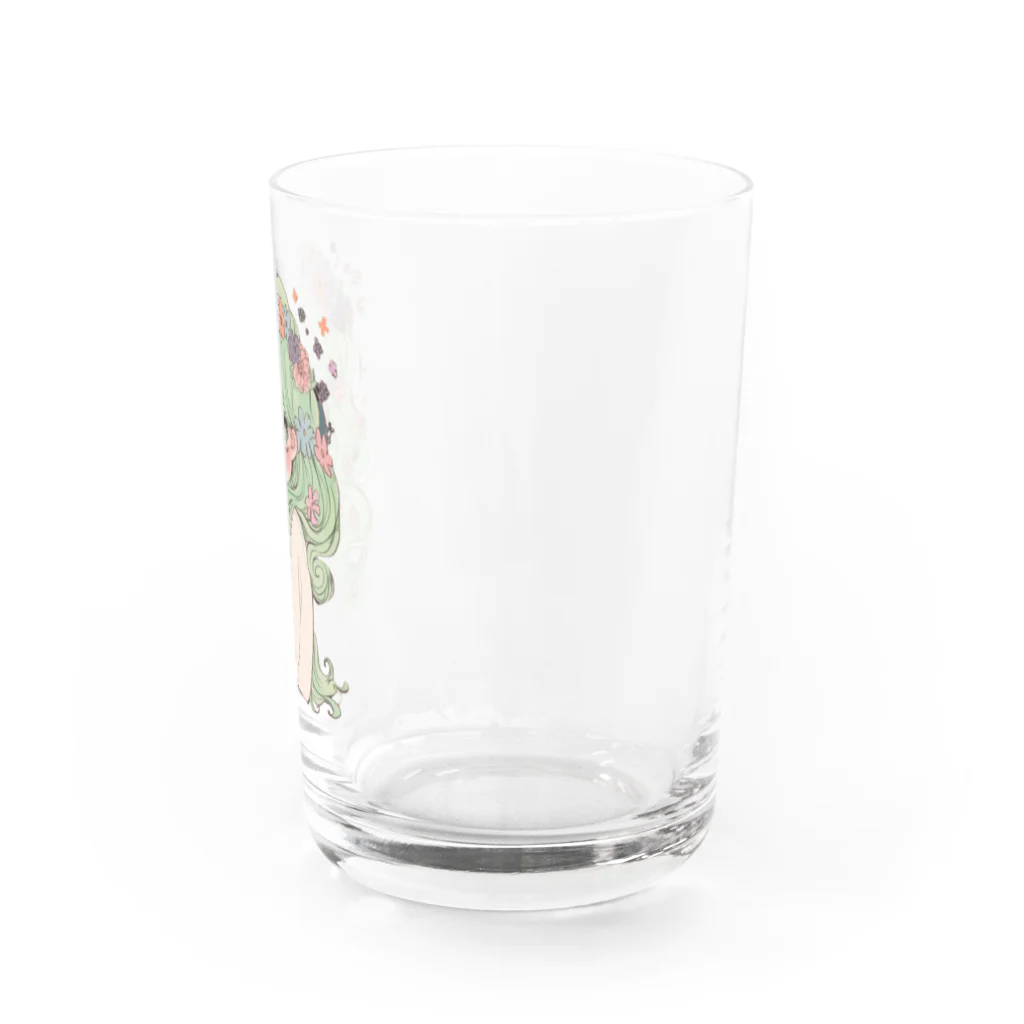 天道虫のグリーンフラワーガール Water Glass :right