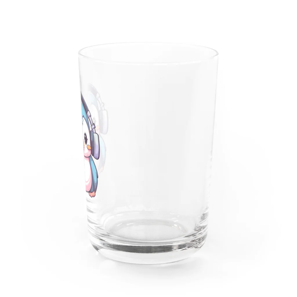 Vasetti_pressのヘッドホンを付けているペンギン Water Glass :right