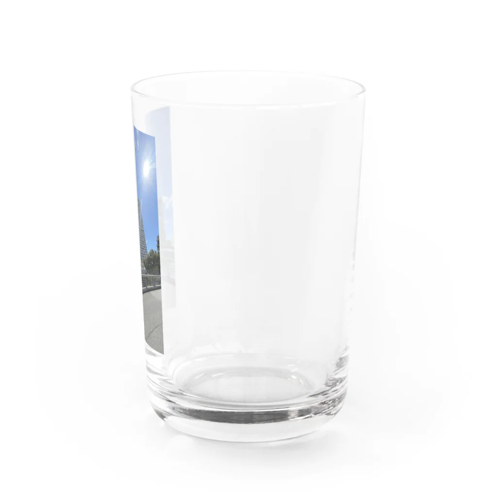 マツリのフォトショップのビルの写真 Water Glass :right