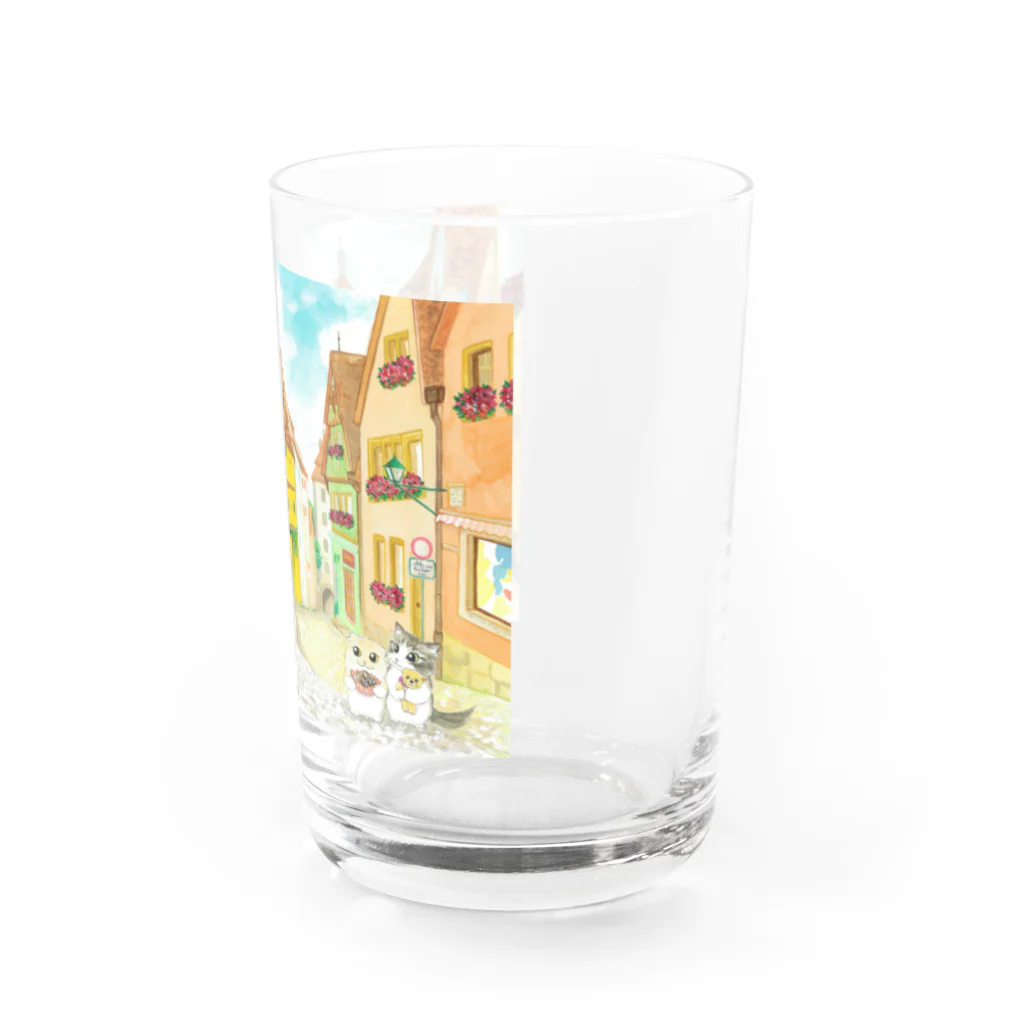 YOKO KOBAYASHIのニャンズ旅行記🇩🇪ドイツ Water Glass :right