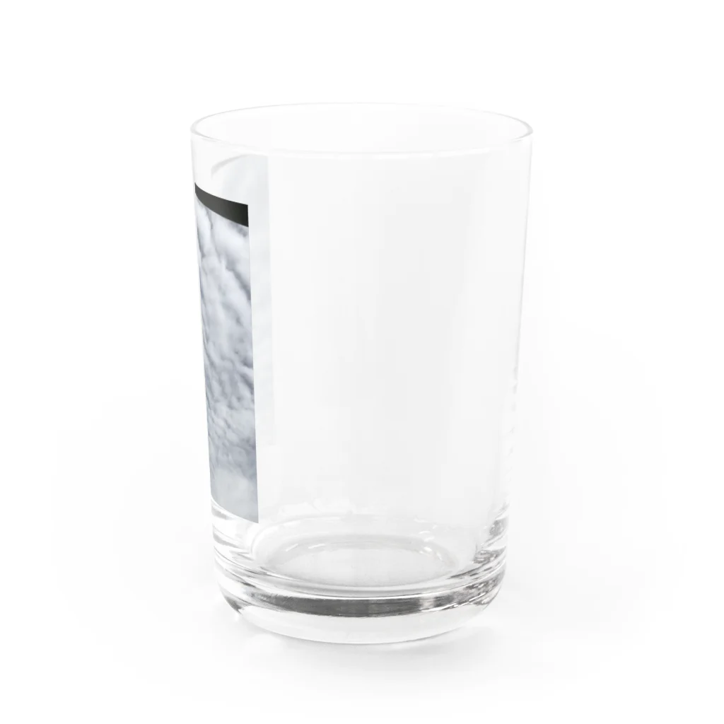 奈樹(なな)のうろこ雲 Water Glass :right