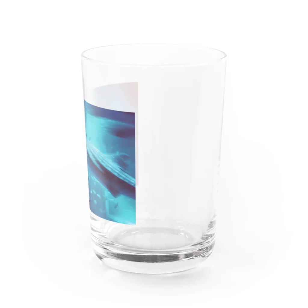 __感覚の幻想 Water Glass :right