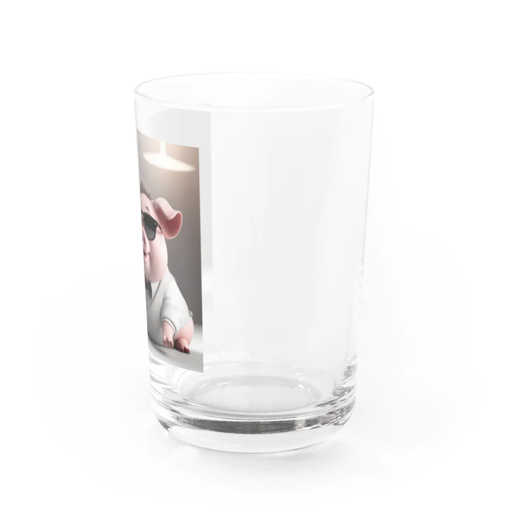 サングラスキャラのユニークなスタイルのサングラスをかけたブタ登場！ Water Glass :right