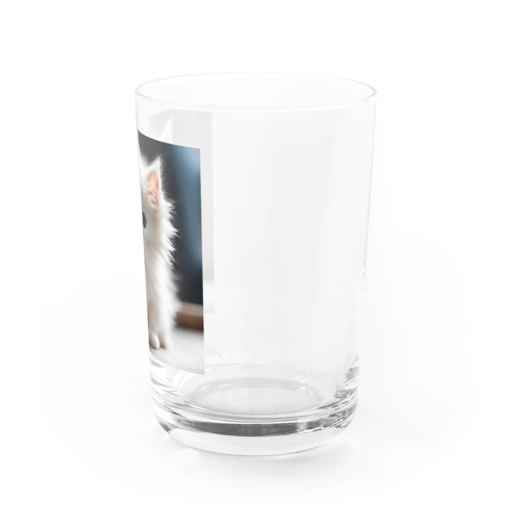 SkyBlueのキュートな子猫 Water Glass :right