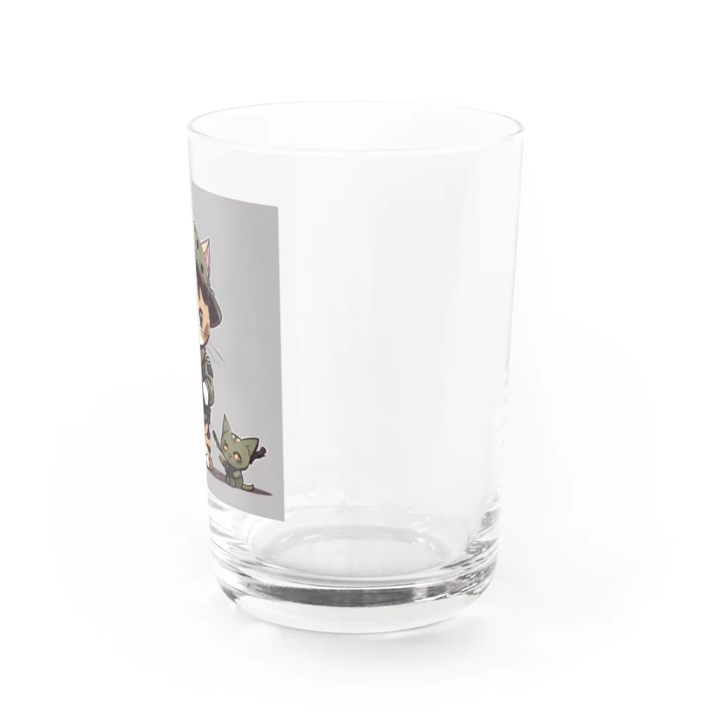 ピザベイビーの戦闘ネコ Water Glass :right