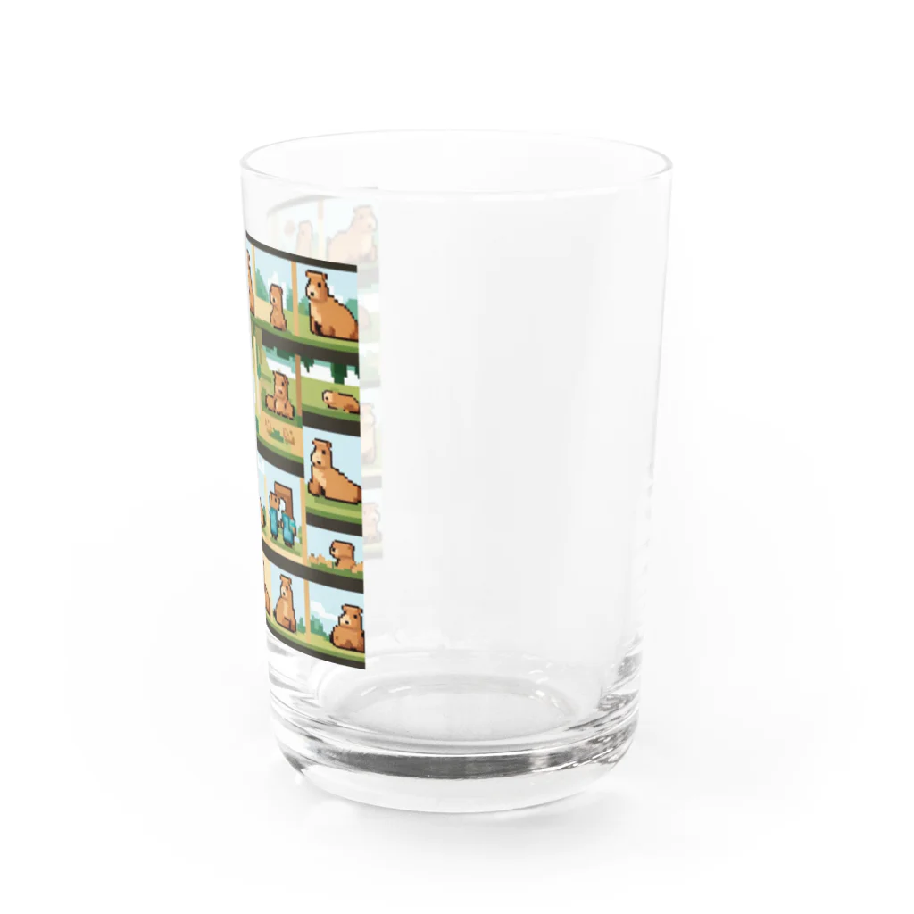 mazislowlifeの草原を走り回っているカピバラ Water Glass :right