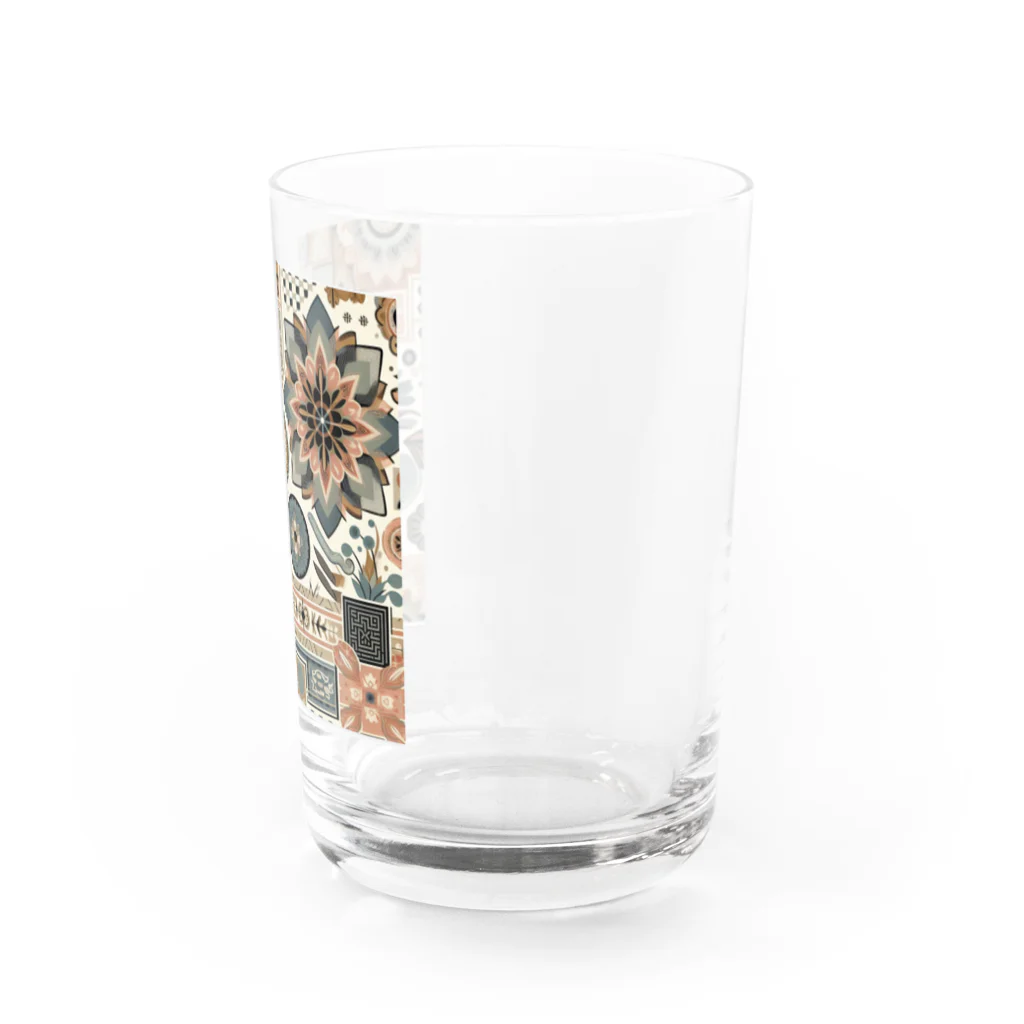 クリエイティブ・スタイル・ストアのノスタルジックレトロ Water Glass :right