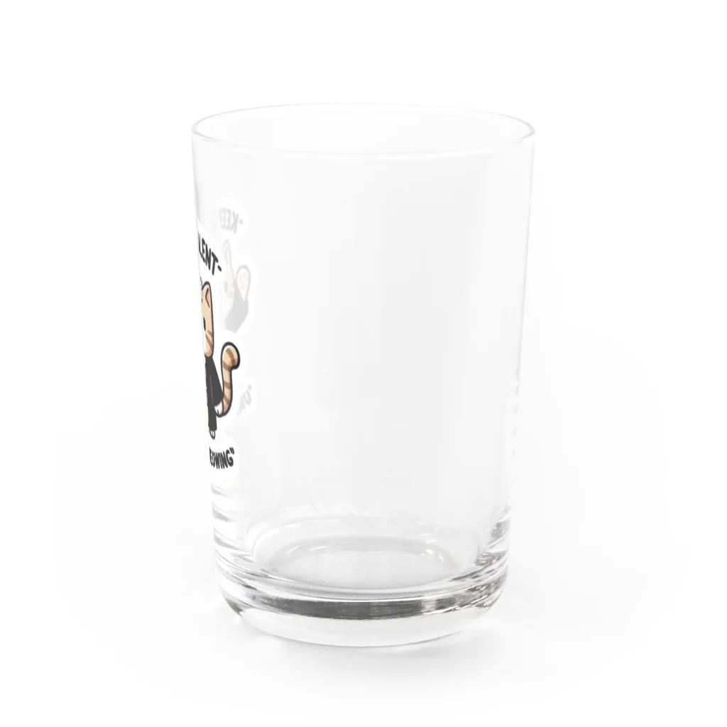 YHR Creator shopの傲慢でかわいい弁護士猫は法廷で検事とよく喧嘩した Water Glass :right