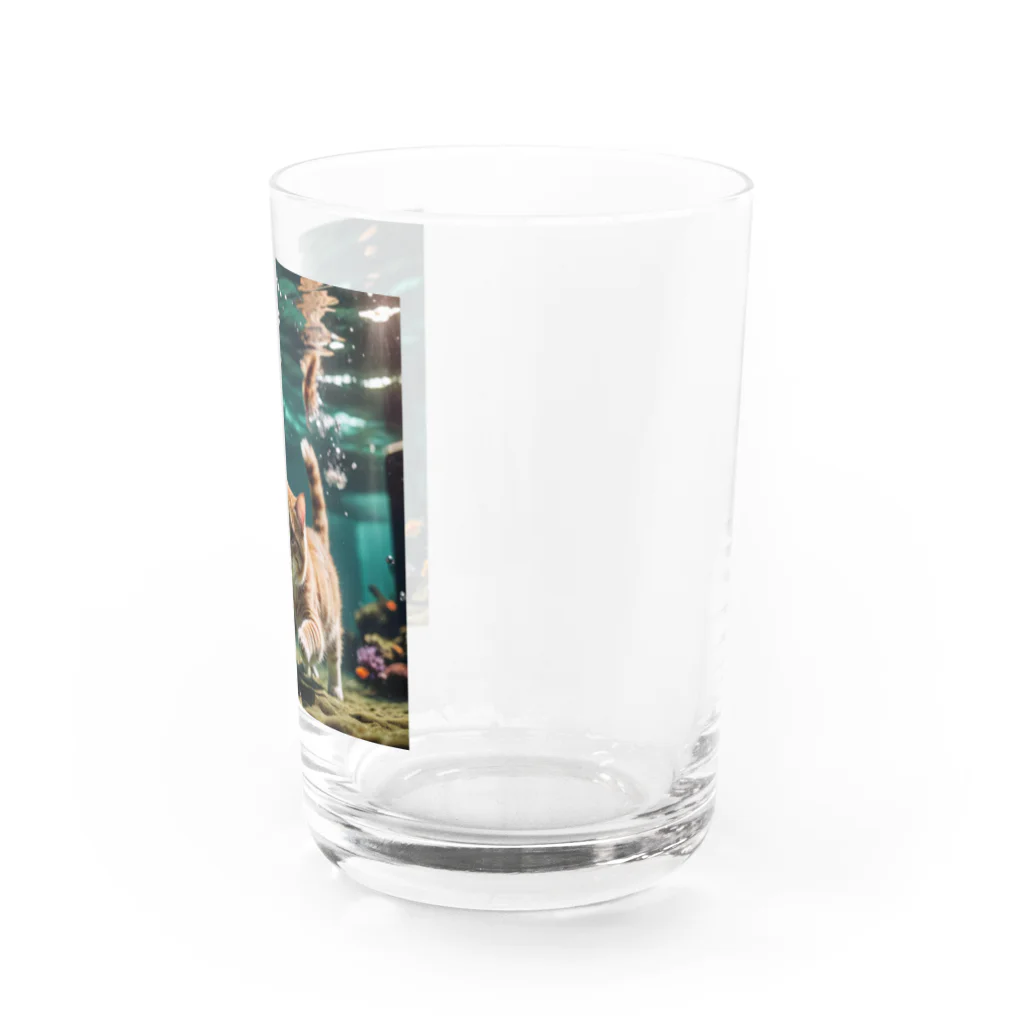 sion1010の泳ぐ猫グッズ Water Glass :right