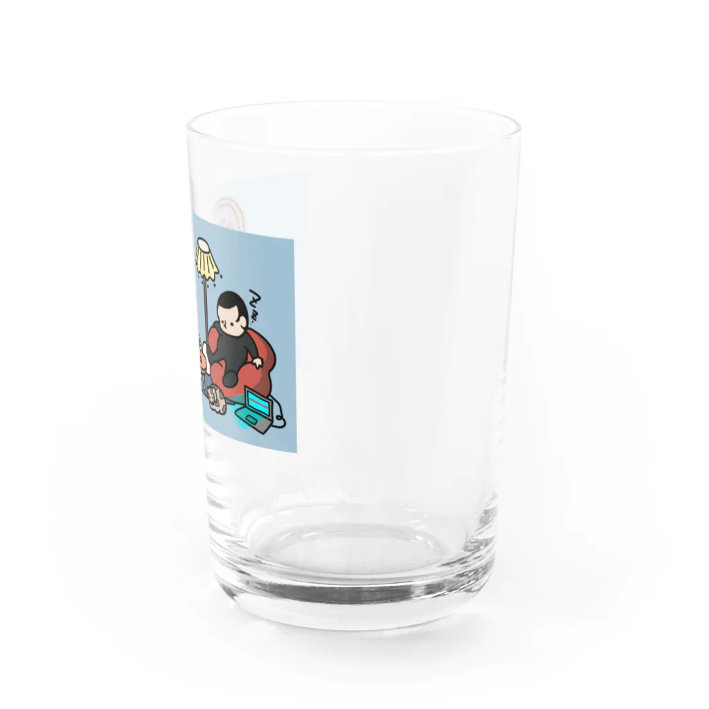 匿名ダンボオクトパス（sasami.）の目を開けたまま寝るみにもな Water Glass :right