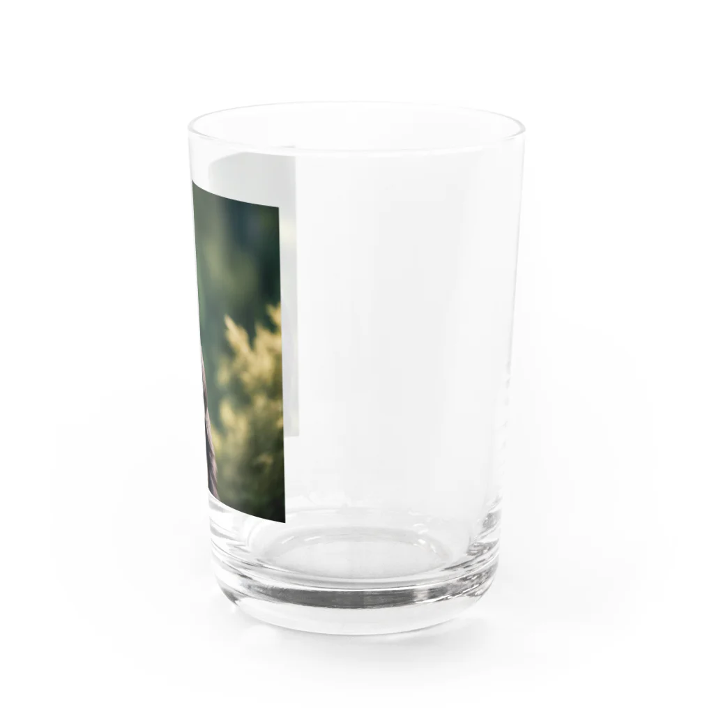 sunday_sataurday_freedayの勝ち気なゴリラ Water Glass :right