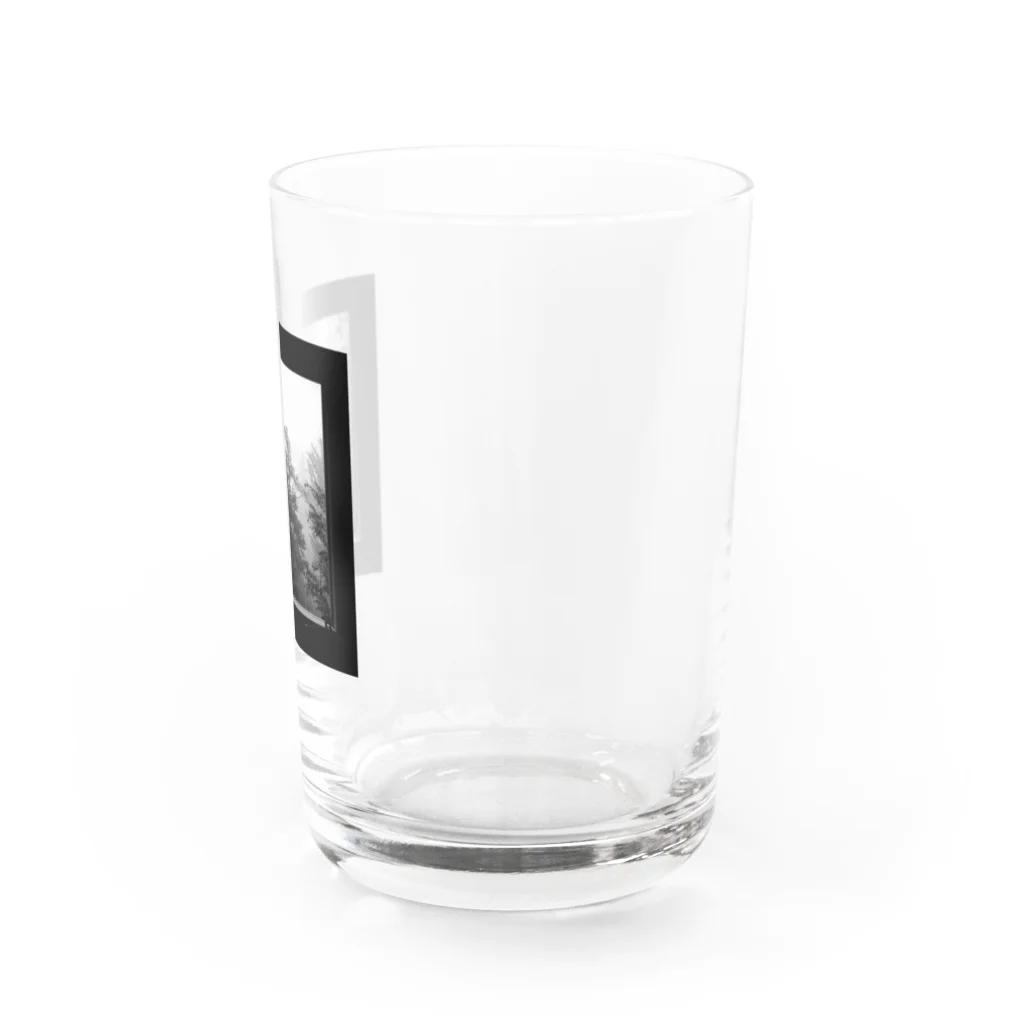 視覚世界の別荘の窓 Water Glass :right