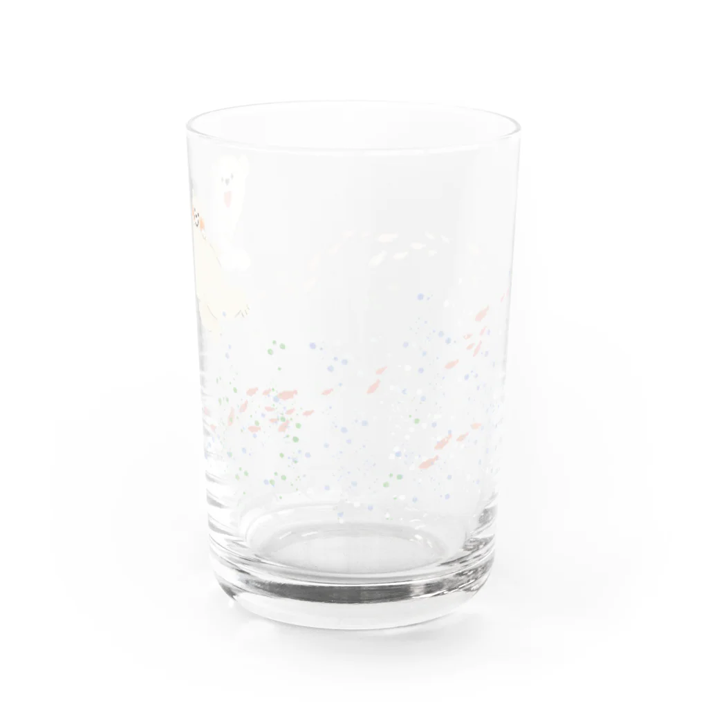 SakihoKurazumiIlustrationのおよぐしろくまおやこ Water Glass :right