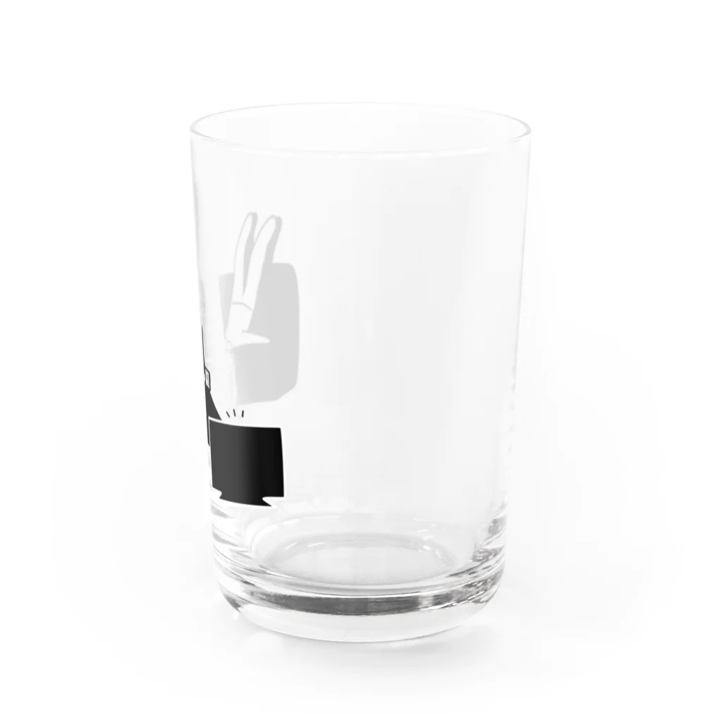 HMCの不要不急ガール Water Glass :right