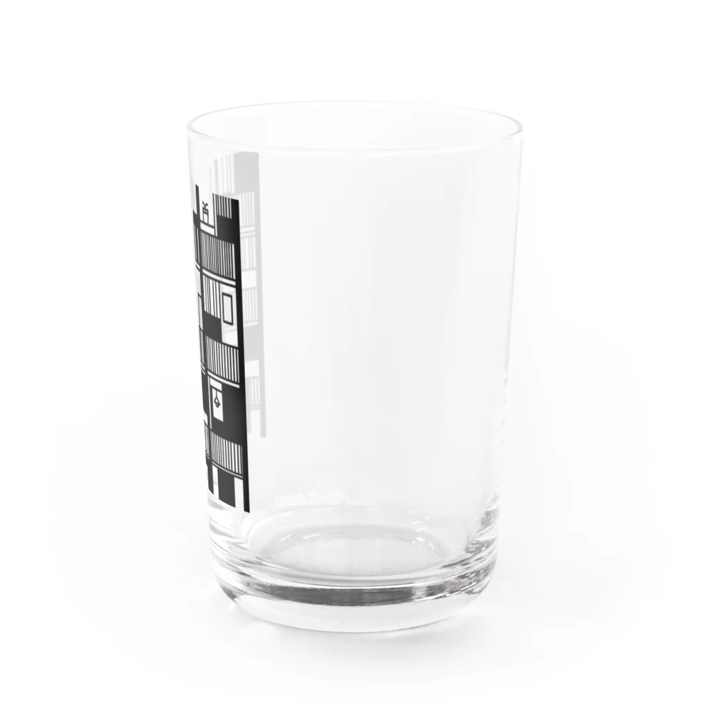 ちさむらの黒色の集合住宅 Water Glass :right