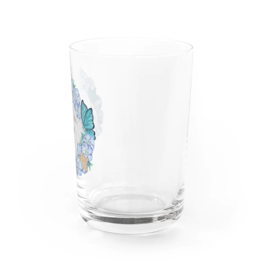 Floris Fiolia by 星丘空の【日本画×切り絵】ネモフィラと羊 Water Glass :right