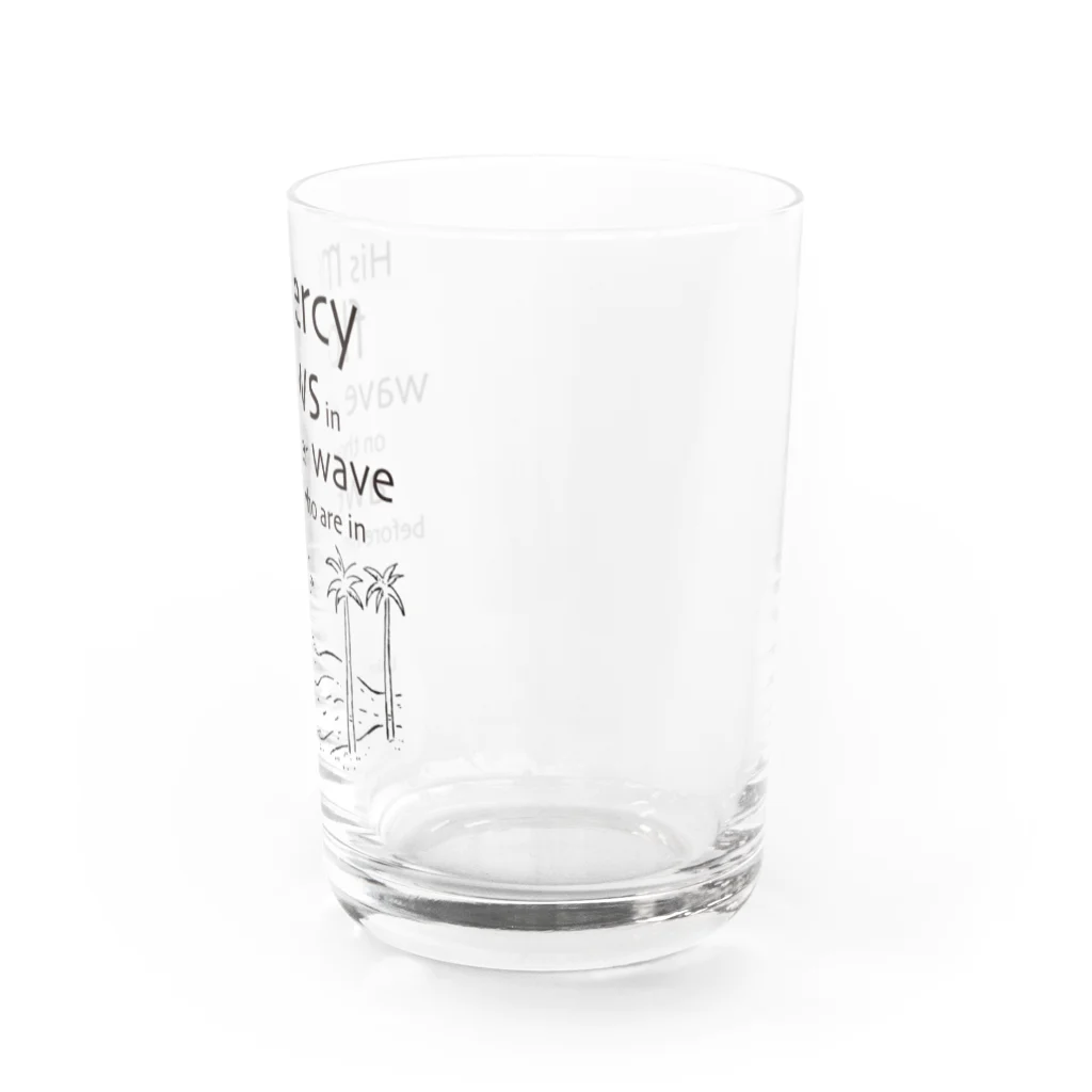 Minami Nanamiのルカ１：５０ Water Glass :right