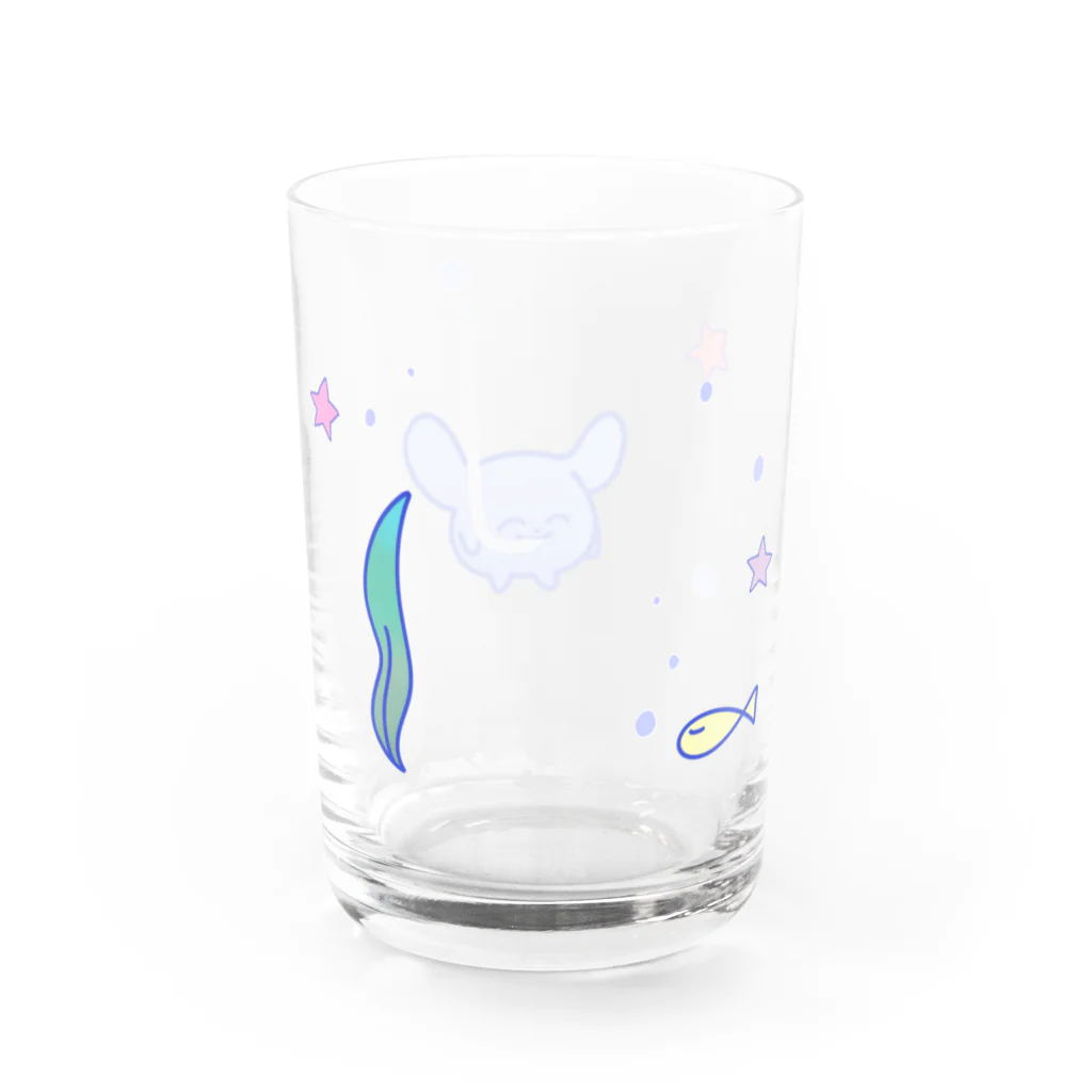 ゅの犬氏、はじめての海 Water Glass :right