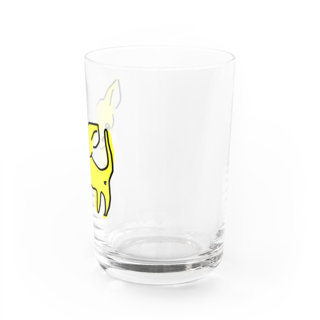 akane_art（茜音工房）のゆるチワワ（イエロー） Water Glass :right