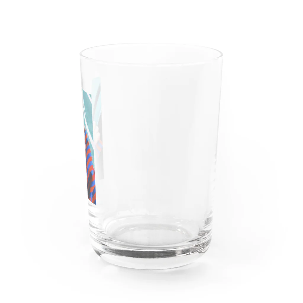 アヤの逃避行 Water Glass :right