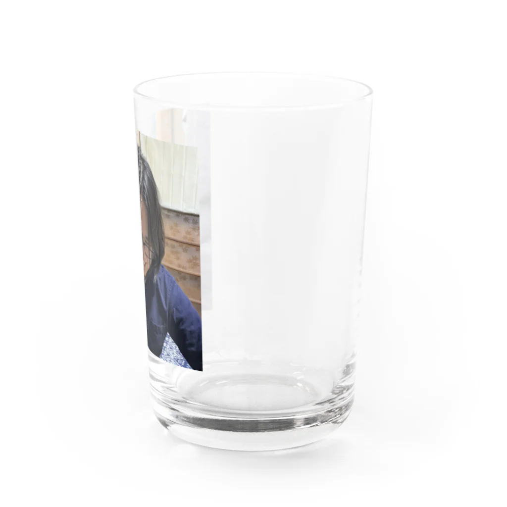 akkieeffectのアイアンクロー秋吉 Water Glass :right
