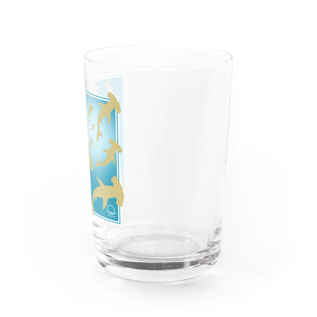 Blue Ocean Artのハンマーヘッド Water Glass :right