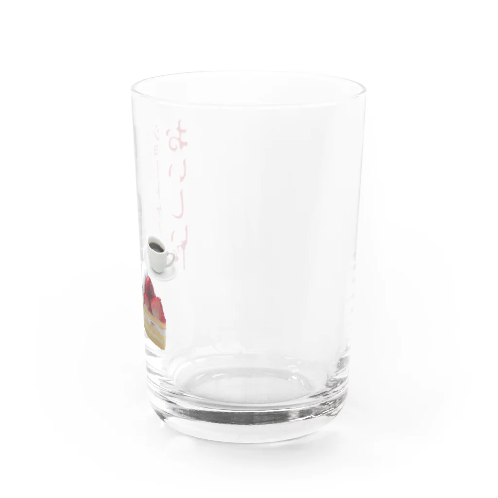 EASEのコーヒーとショートケーキ、おいしい。 Water Glass :right