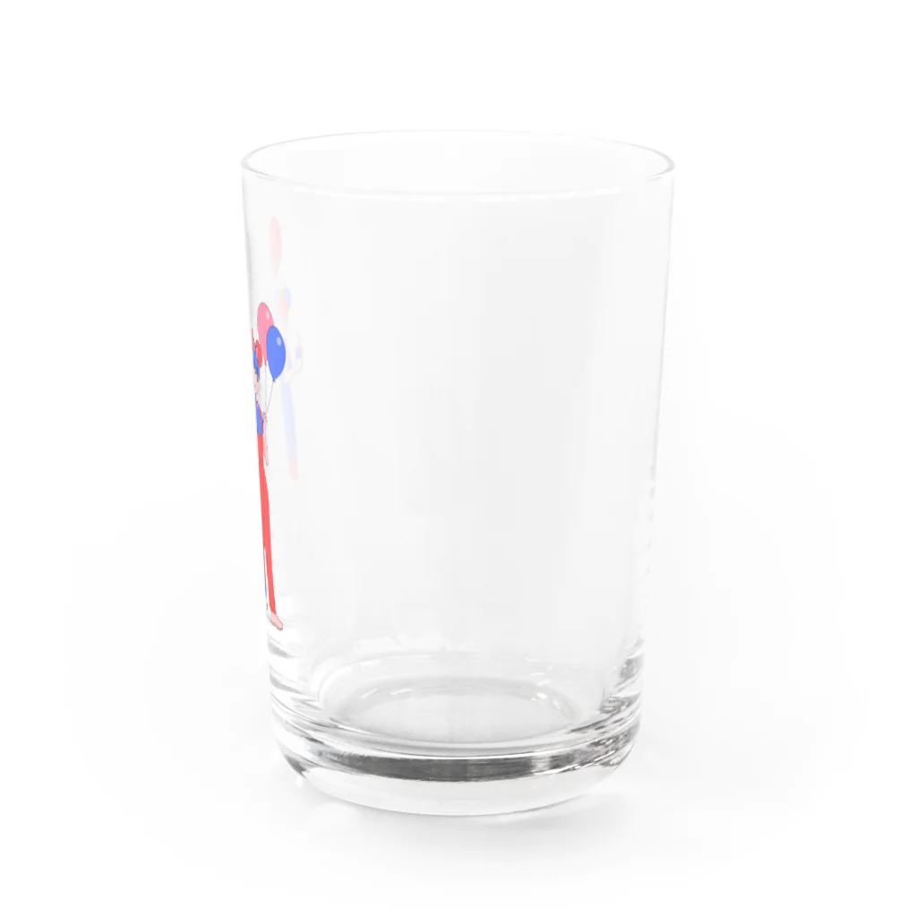 レズっ娘クラブのネズミの国デート Water Glass :right