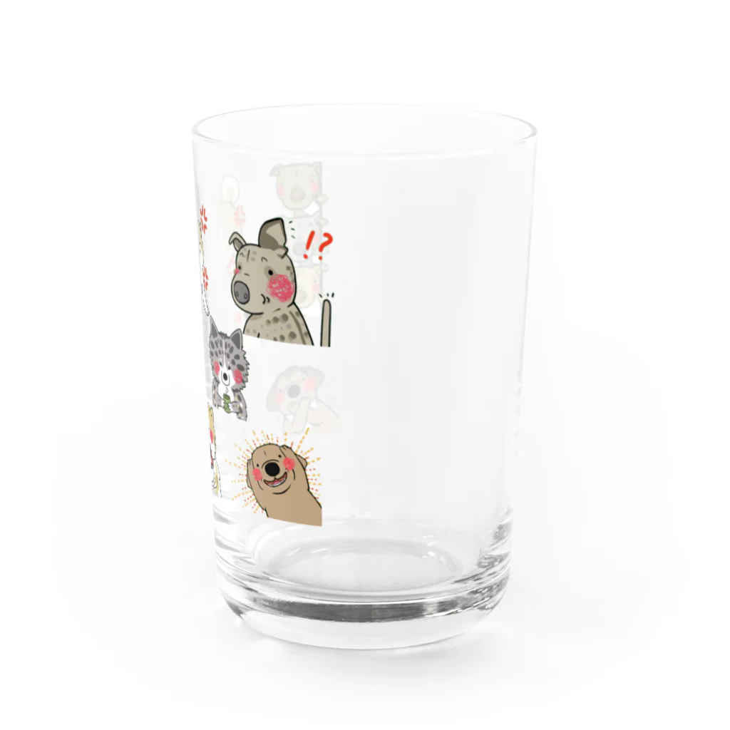 保護犬達の楽園オリジナルグッズの保護犬達の楽園メンバー集合 Water Glass :right