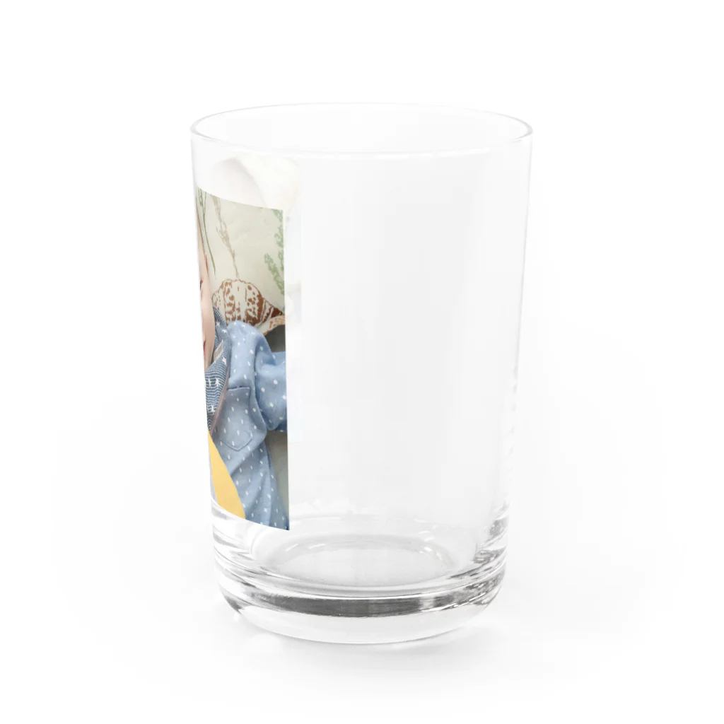 ぺんぎんの次男はよく笑うんです Water Glass :right