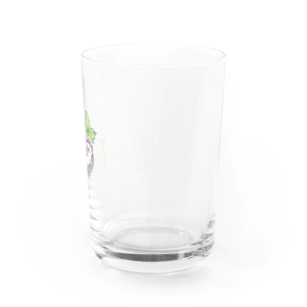 浅山しおん（ハリネズミのソフィー）のオリジナル　ハリネズミのソフィー、ブドウを食べる。 Water Glass :right