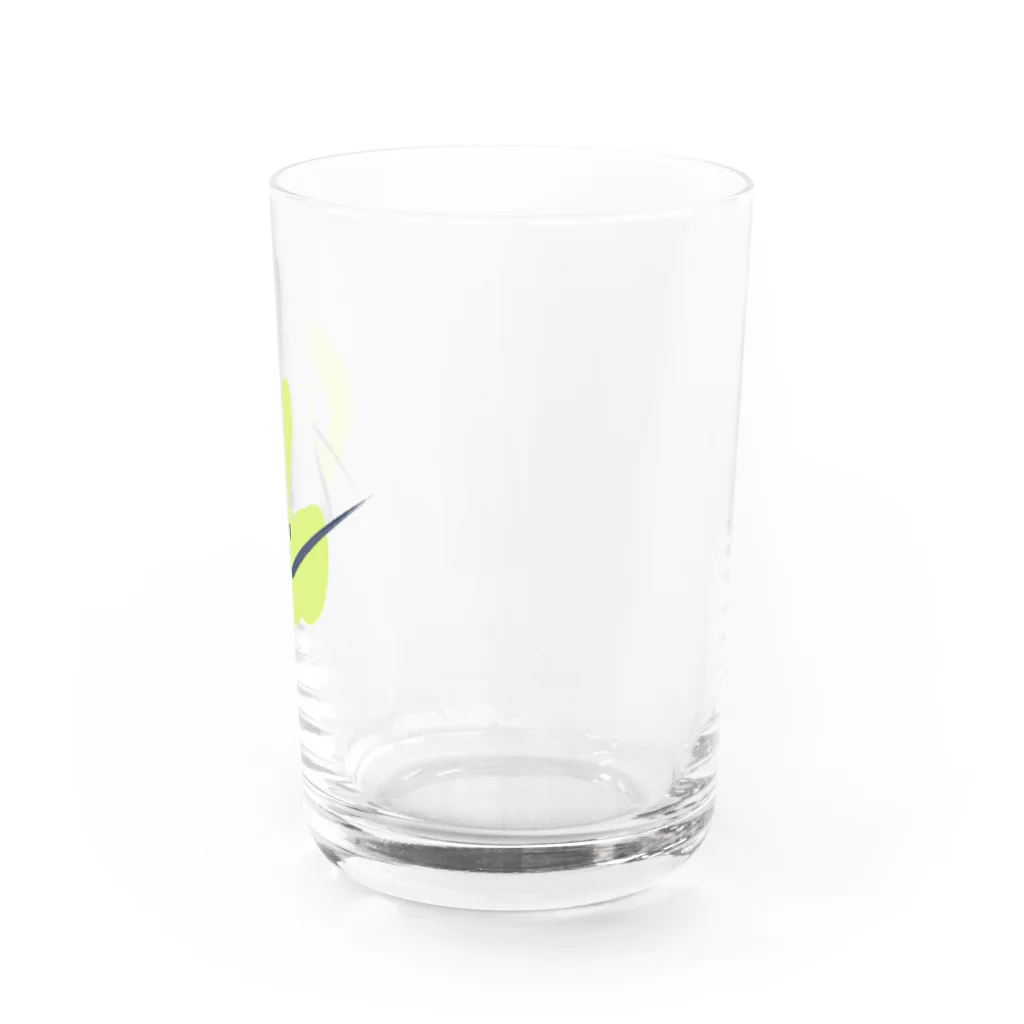 三日の黄緑 アート デザイン Water Glass :right