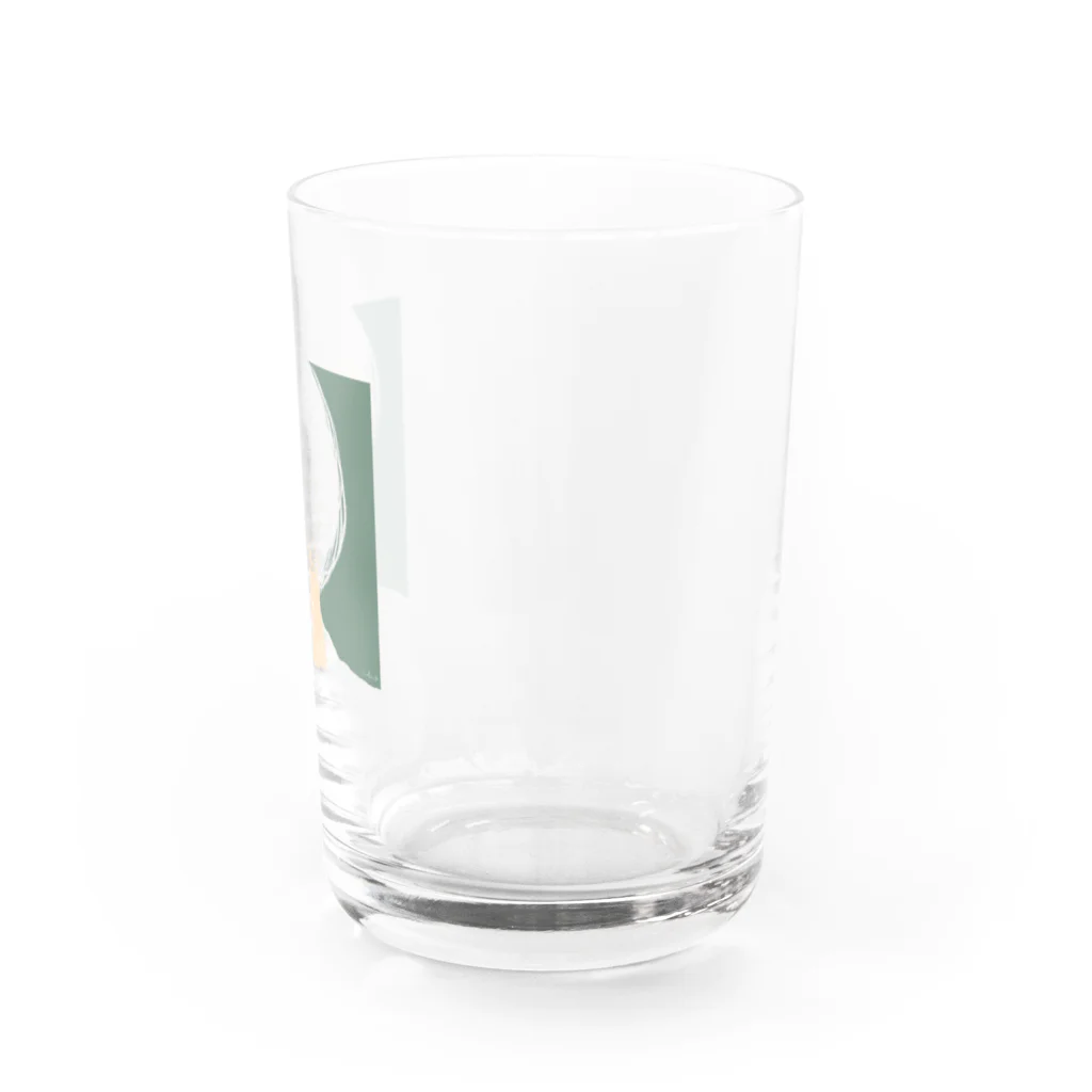 chona shopのボブの女の子 Water Glass :right