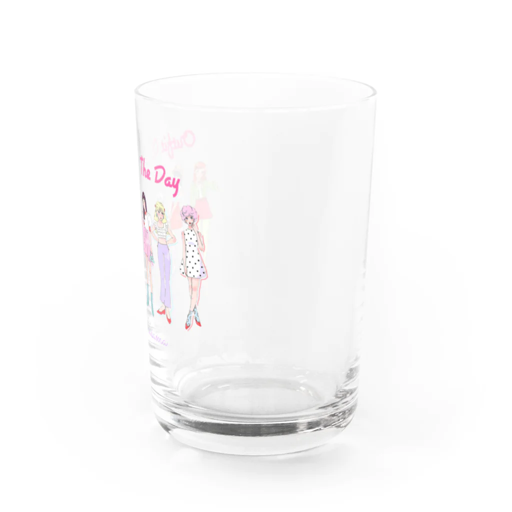 ℳ𝒾𝓊 𝒦𝓊𝓈𝒶𝓂𝒶のootd Water Glass :right