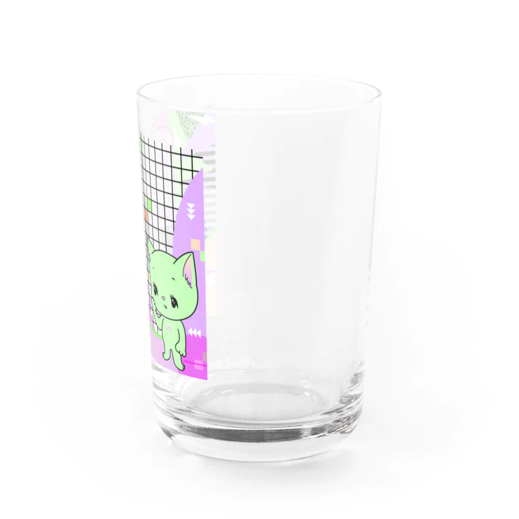 Mieko_KawasakiのWhat is cute? メロンクリーム猫さん Water Glass :right