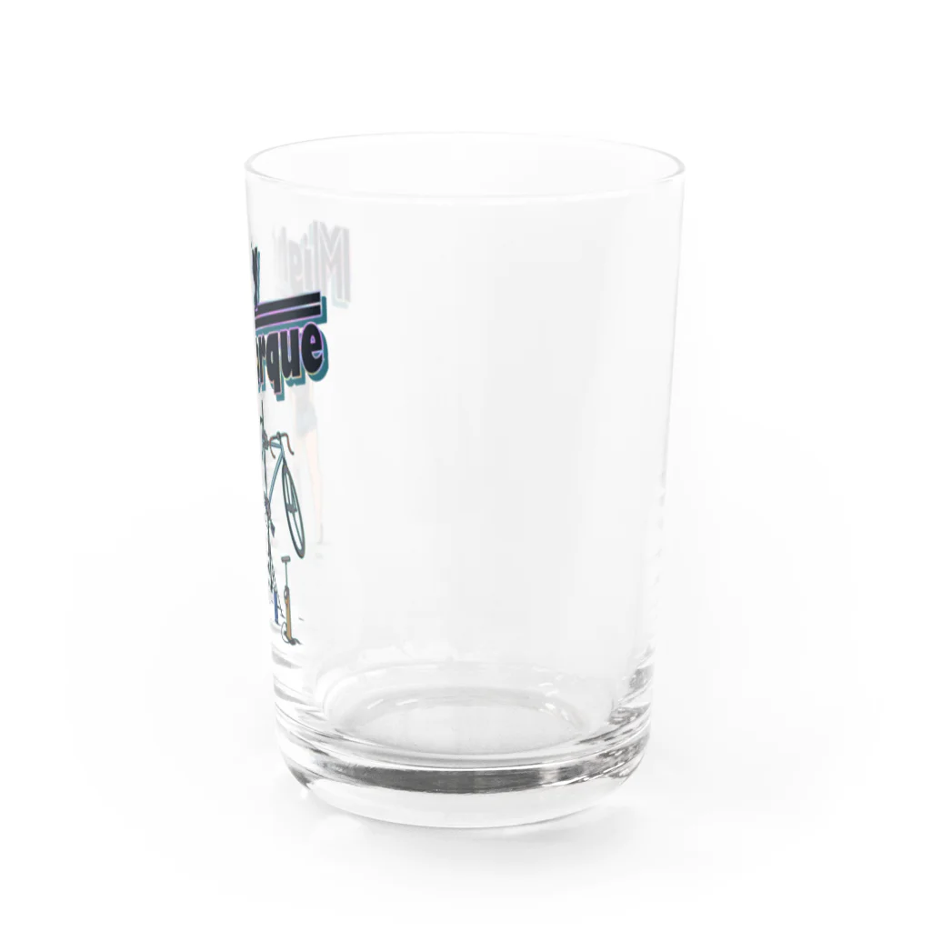 nidan-illustrationの"Mighty Torque" Water Glass :right