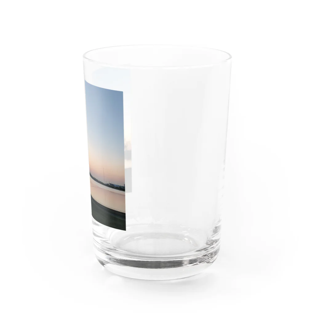 Aloha Blue Skyのevening Water Glass :right