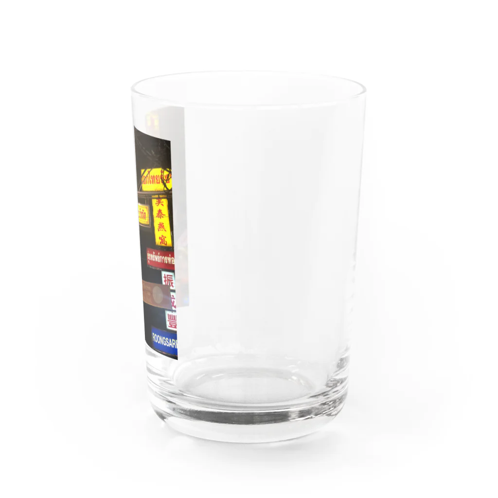 タイに行きタイのタイへ行きタイ Water Glass :right