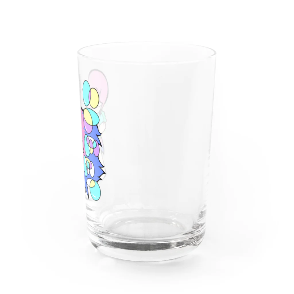 31556のねむい女の子 Water Glass :right