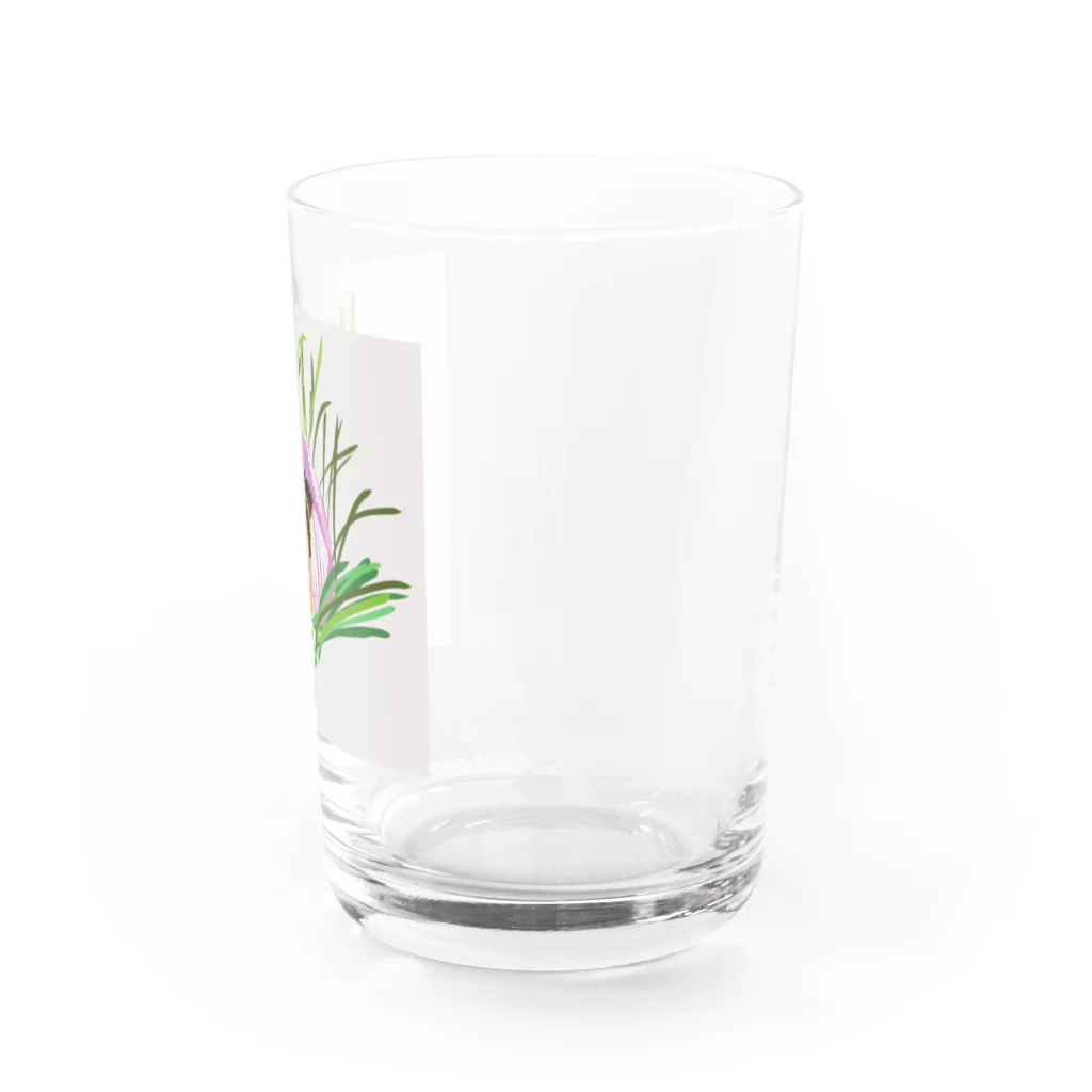 きりんのおへやのはちさんのおしり Water Glass :right