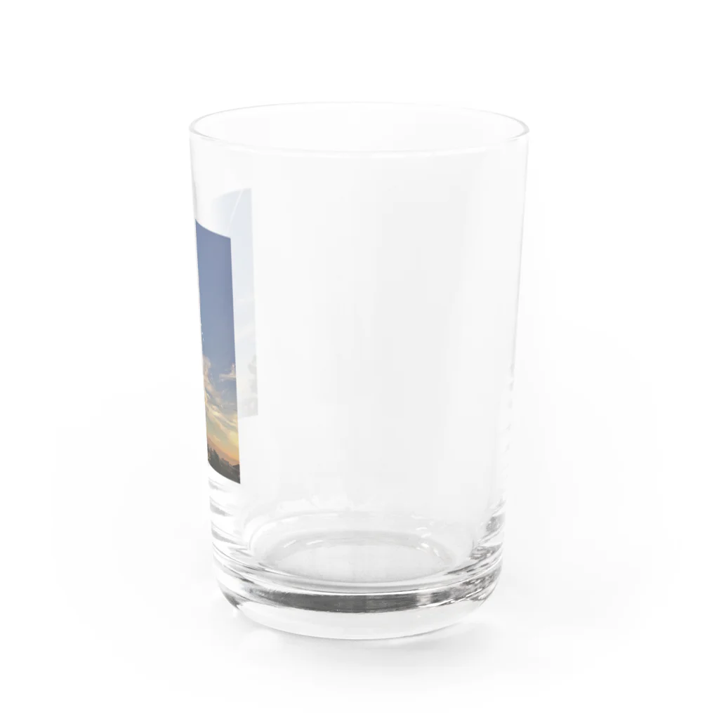pm11:38の飛行機雲 Water Glass :right