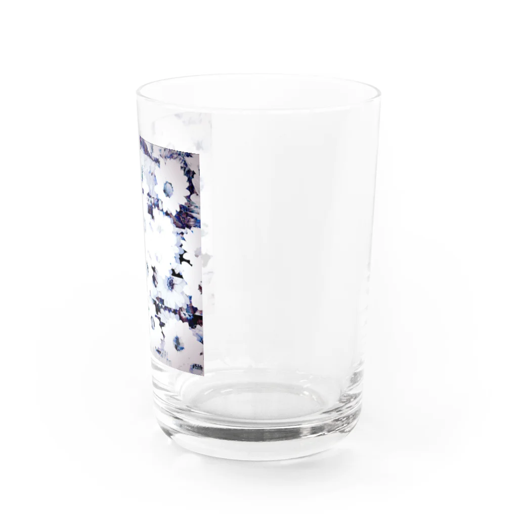 sunnari spare moment.の壊れた白い花 Water Glass :right
