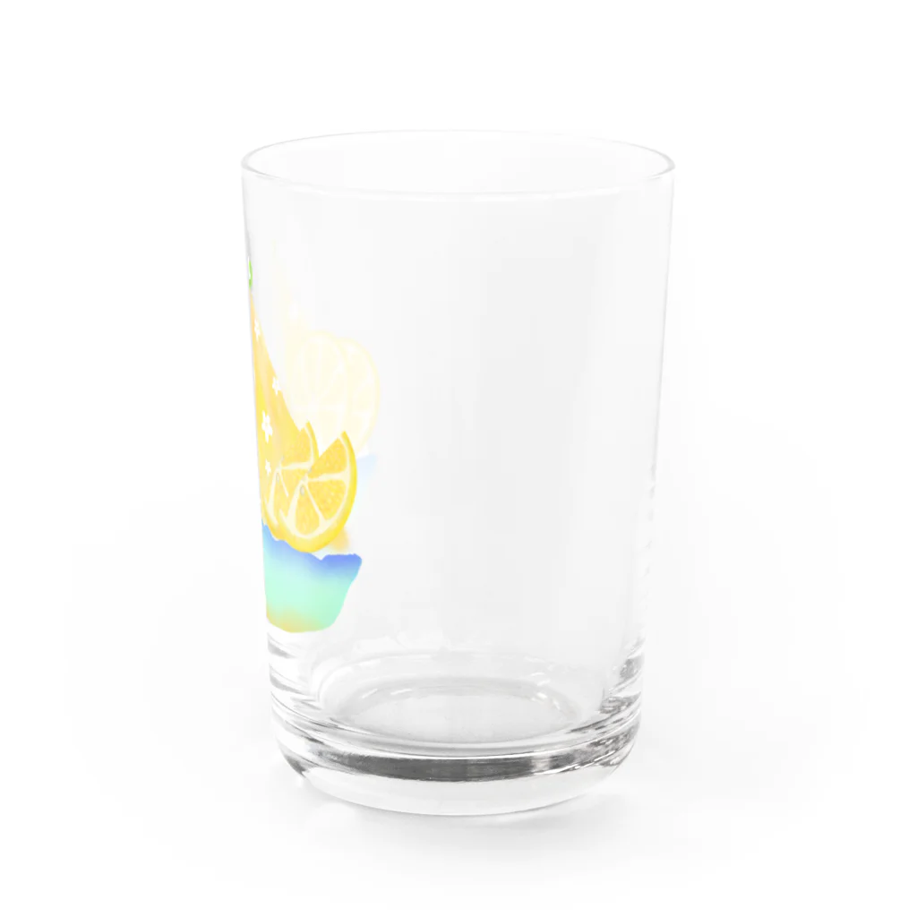 Lily bird（リリーバード）の蜂蜜レモンかき氷 Water Glass :right