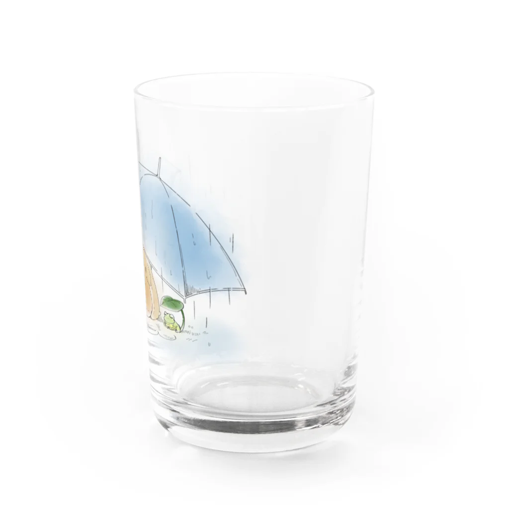 ハレ / 傘と小鳥　[小動物グッズのお店]のモルモットと傘（白） Water Glass :right