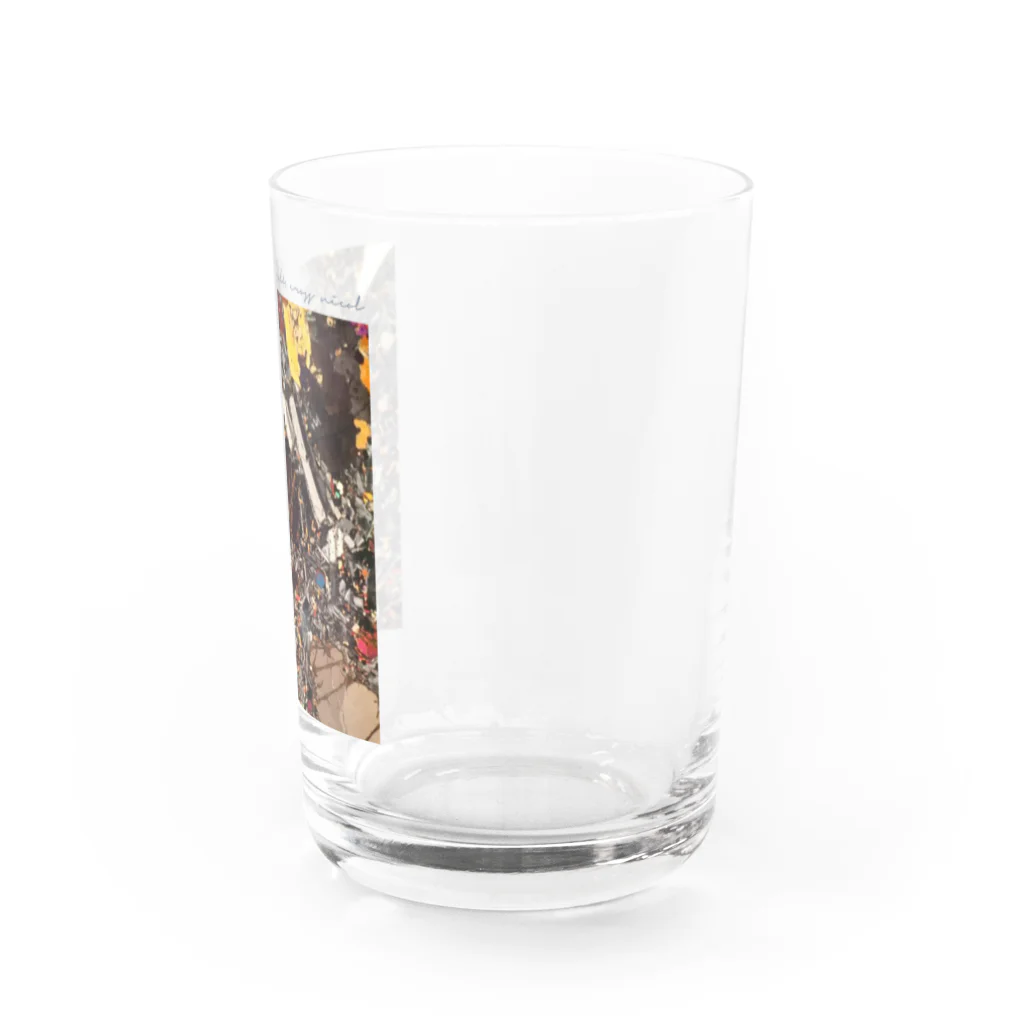 縞々田の薄片 玄武岩 クロス Water Glass :right