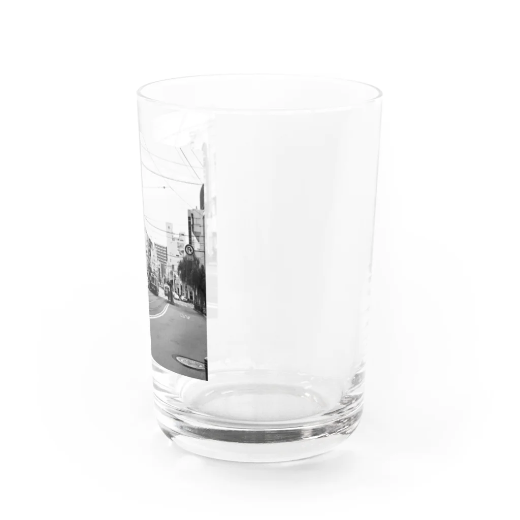 roadster_bassのCITYプリントTシャツ Water Glass :right