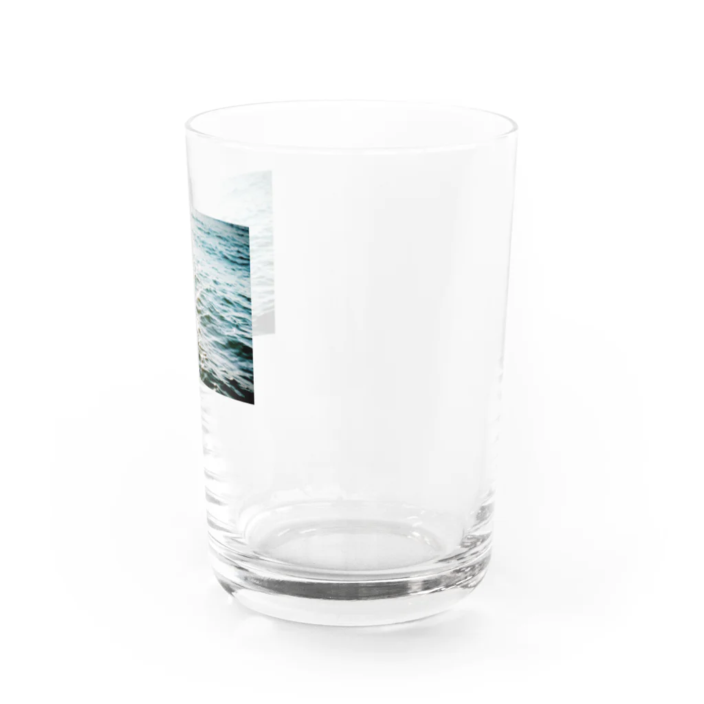 さんかくのかたちときろくのキラキラ　カガヤク Water Glass :right